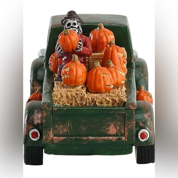 🎃 Lemax - Spooky Town Collection - Pumpkin Pickup Truck - BNIB - Picture 4 of 8